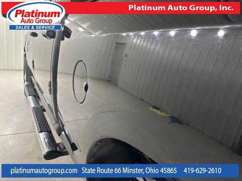 Used 2016 RAM 2500 Tradesman w/ Chrome Appearance Group image 37