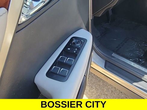 Used 2018 Lexus RX 350L FWD image 24