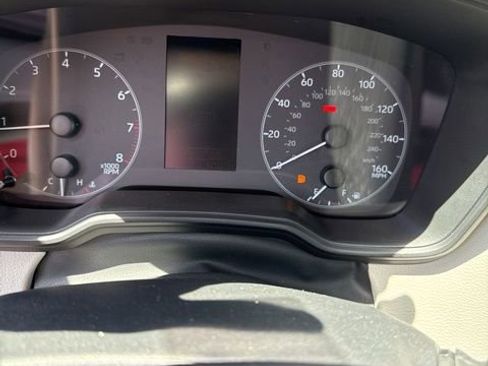 Used 2025 Toyota Corolla LE image 8