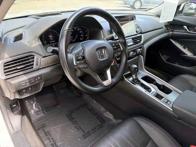 Used 2018 Honda Accord Touring image 20