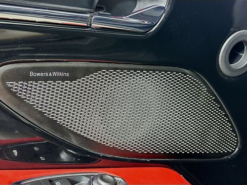 Used 2024 Aston Martin DB12 Coupe RWD image 44