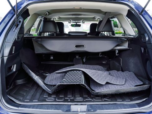Used 2019 Subaru Outback 2.5i Limited w/ Popular Package #2 AWD/4WD image 14