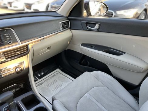 Used 2016 Kia Optima LX image 15