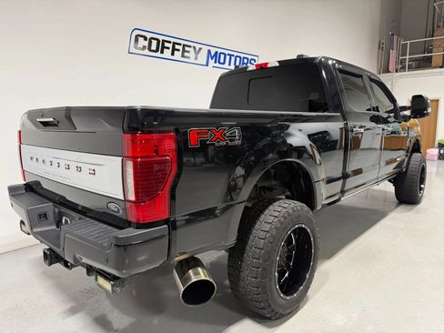 Used 2020 Ford F350 Platinum AWD/4WD image 6