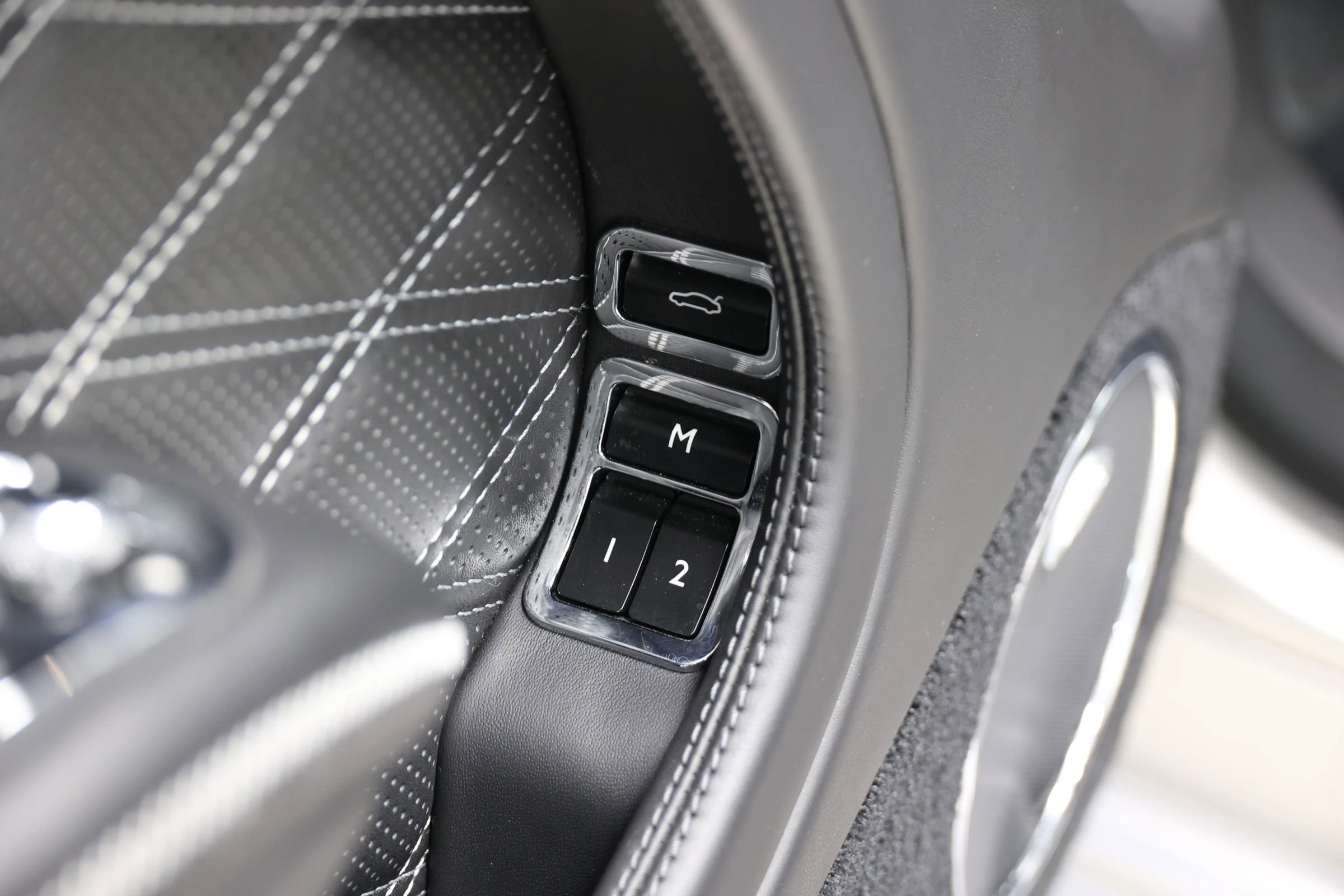 Used 2018 Bentley Mulsanne RWD image 15