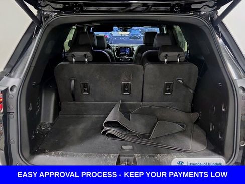 Used 2023 Chevrolet Traverse RS image 15