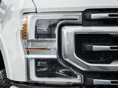 Used 2021 Ford F250 Platinum w/ Tremor Off-Road Package image 10