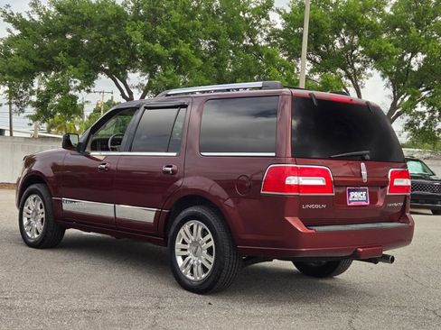 Used 2012 Lincoln Navigator 2WD image 8