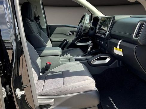New 2026 Nissan Frontier SV w/ Tow Package image 11