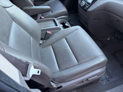 Used 2015 Honda Odyssey EX-L image 50