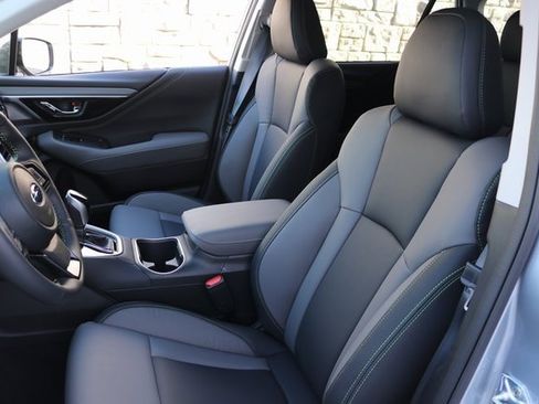 Used 2025 Subaru Outback Onyx Edition image 29