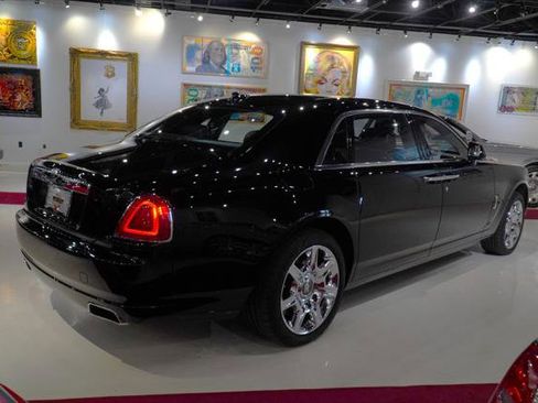 Used 2013 Rolls-Royce Ghost Extended Wheelbase RWD image 7