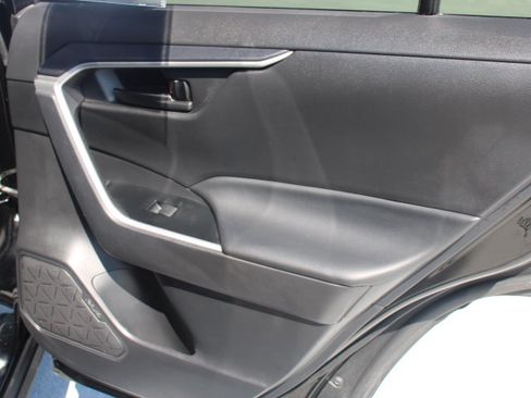 Certified 2024 Toyota RAV4 LE AWD/4WD image 16