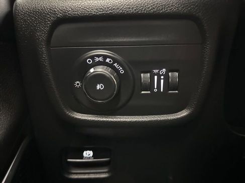 Used 2024 Jeep Grand Cherokee Limited w/ Trailer Tow Package image 42