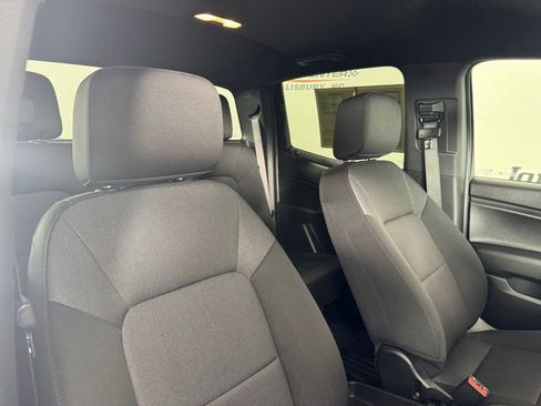 Used 2024 Chevrolet Colorado W/T image 33