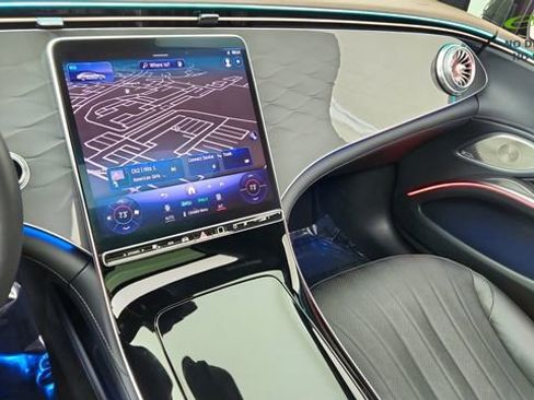 Used 2023 Mercedes-Benz EQS 450+ Sedan image 42