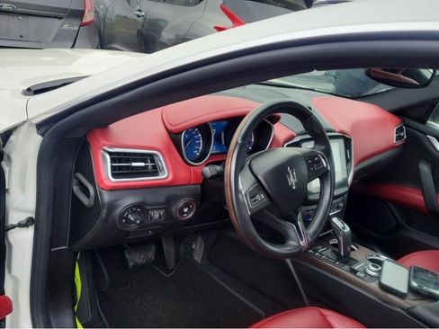 Used 2019 Maserati Ghibli S GranLusso AWD/4WD image 4