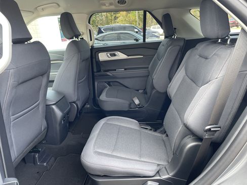 New 2026 Ford Explorer Active image 30