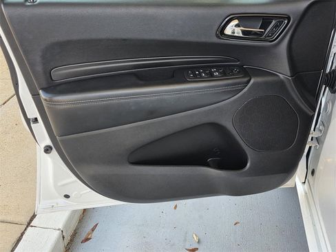 Used 2022 Dodge Durango GT image 36