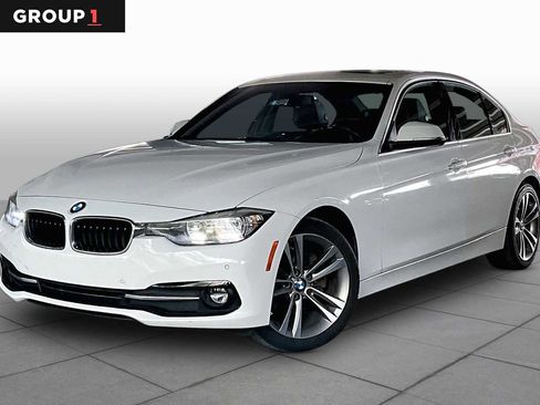 Used 2017 BMW 330i Sedan image 1