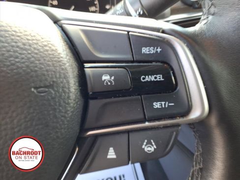 Used 2022 Honda Accord EX-L image 21
