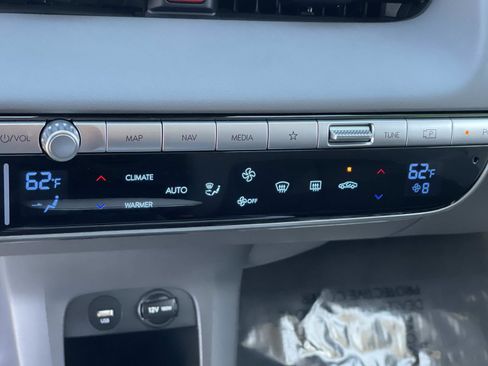 Certified 2024 Hyundai Ioniq 5 SEL image 13