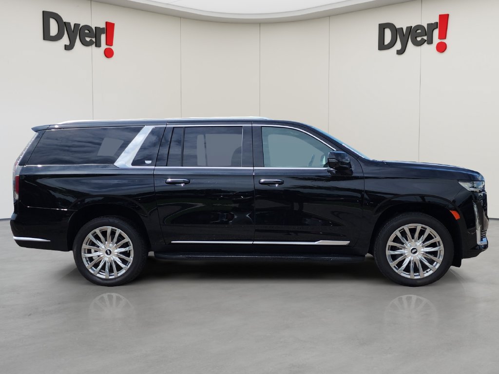 Used 2022 Cadillac Escalade ESV Premium Luxury AWD/4WD image 2