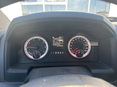 Used 2016 RAM 1500 Express image 9