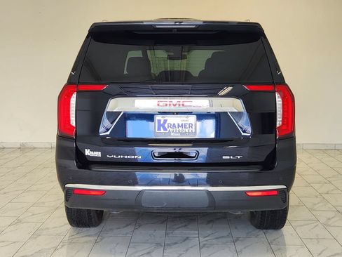 Used 2022 GMC Yukon SLT w/ SLT Luxury Package AWD/4WD image 6