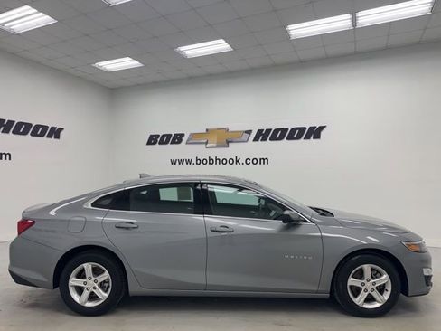 Used 2024 Chevrolet Malibu LT FWD image 4