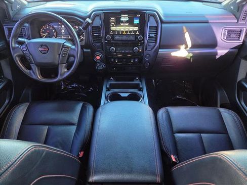Used 2021 Nissan Titan PRO-4X w/ Pro-4x Convenience Package image 16