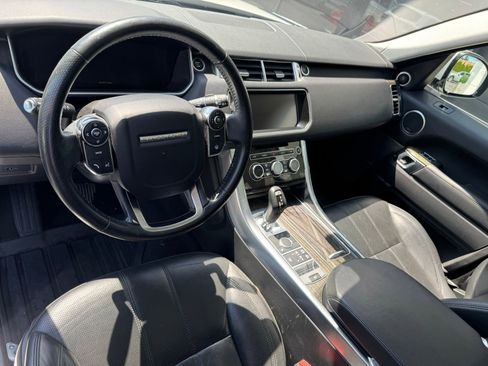 Used 2017 Land Rover Range Rover Sport HSE AWD/4WD image 4