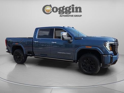 New 2026 GMC Sierra 2500 Denali Ultimate w/ Max Trailering Package AWD/4WD image 7