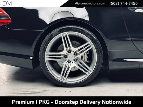 Used 2011 Mercedes-Benz SL 63 AMG w/ Premium I Pkg image 43