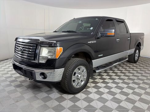 Used 2012 Ford F150 XLT w/ XLT Chrome Pkg image 3