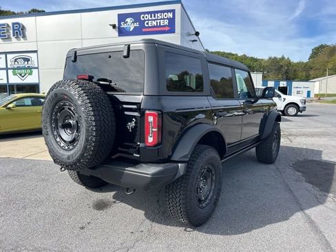 New 2025 Ford Bronco Badlands w/ Sasquatch Package image 6