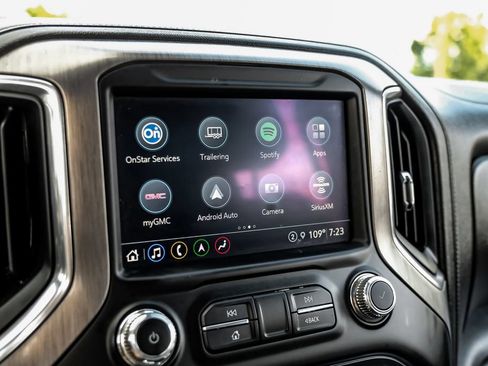 Used 2021 GMC Sierra 3500 Denali w/ Technology Package AWD/4WD image 20