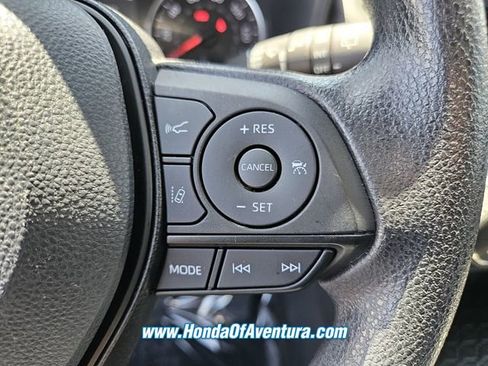 Used 2022 Toyota RAV4 XLE w/ Convenience Package image 24