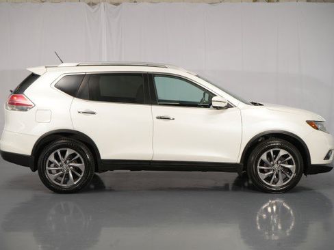 Used 2016 Nissan Rogue SL w/ SL Premium Package image 12