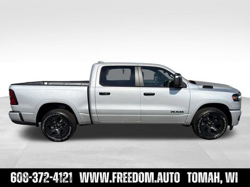 New 2026 RAM 1500 Big Horn AWD/4WD image 6