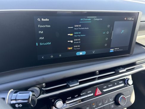 New 2026 Hyundai Santa Cruz SE image 17