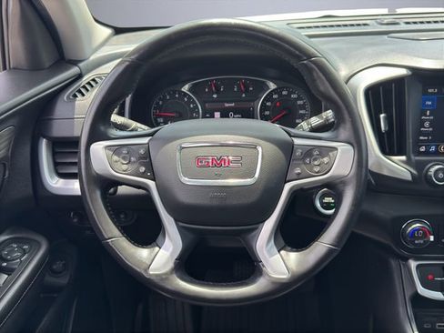 Used 2022 GMC Terrain SLT w/ Infotainment Package II AWD/4WD image 15