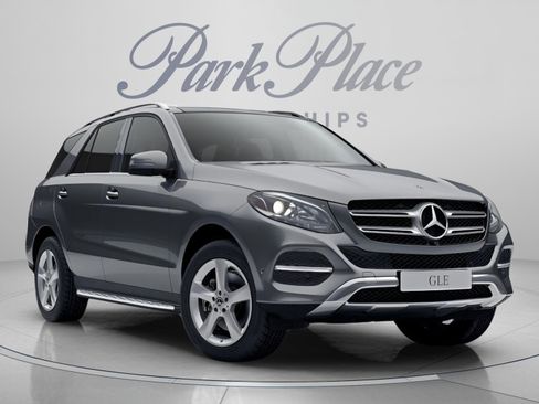 Used 2018 Mercedes-Benz GLE 350 image 32