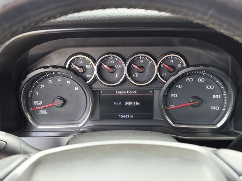 Used 2019 Chevrolet Silverado 1500 LT w/ Texas Edition image 17