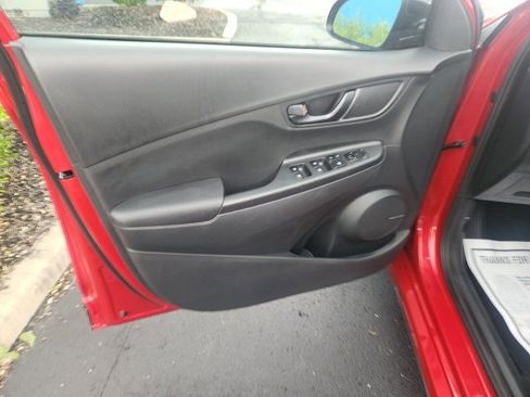 Used 2022 Hyundai Kona N Line w/ Tech Package image 18