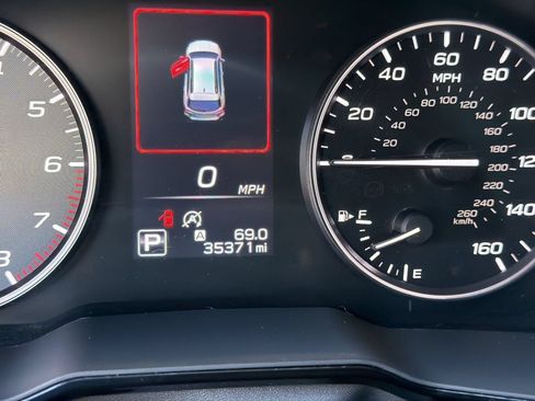 Used 2025 Subaru Outback Premium AWD/4WD image 19