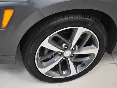 Used 2019 Hyundai Kona Limited AWD/4WD image 38