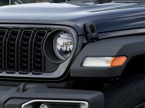 New 2026 Jeep Gladiator Sport AWD/4WD image 11