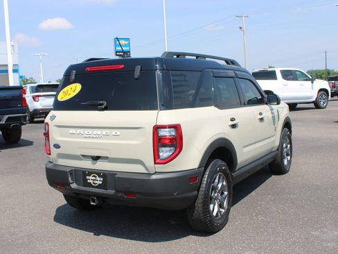 Used 2024 Ford Bronco Sport Badlands w/ Premium Package AWD/4WD image 9