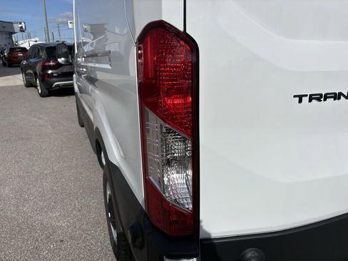 New 2026 Ford Transit 250 148 Medium Roof image 11